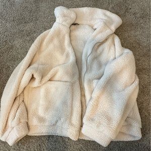 fluffy Coat (Women’s M)